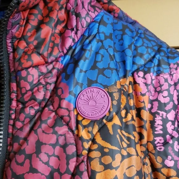 Farm Rio Puffer - Picture 5 of 6